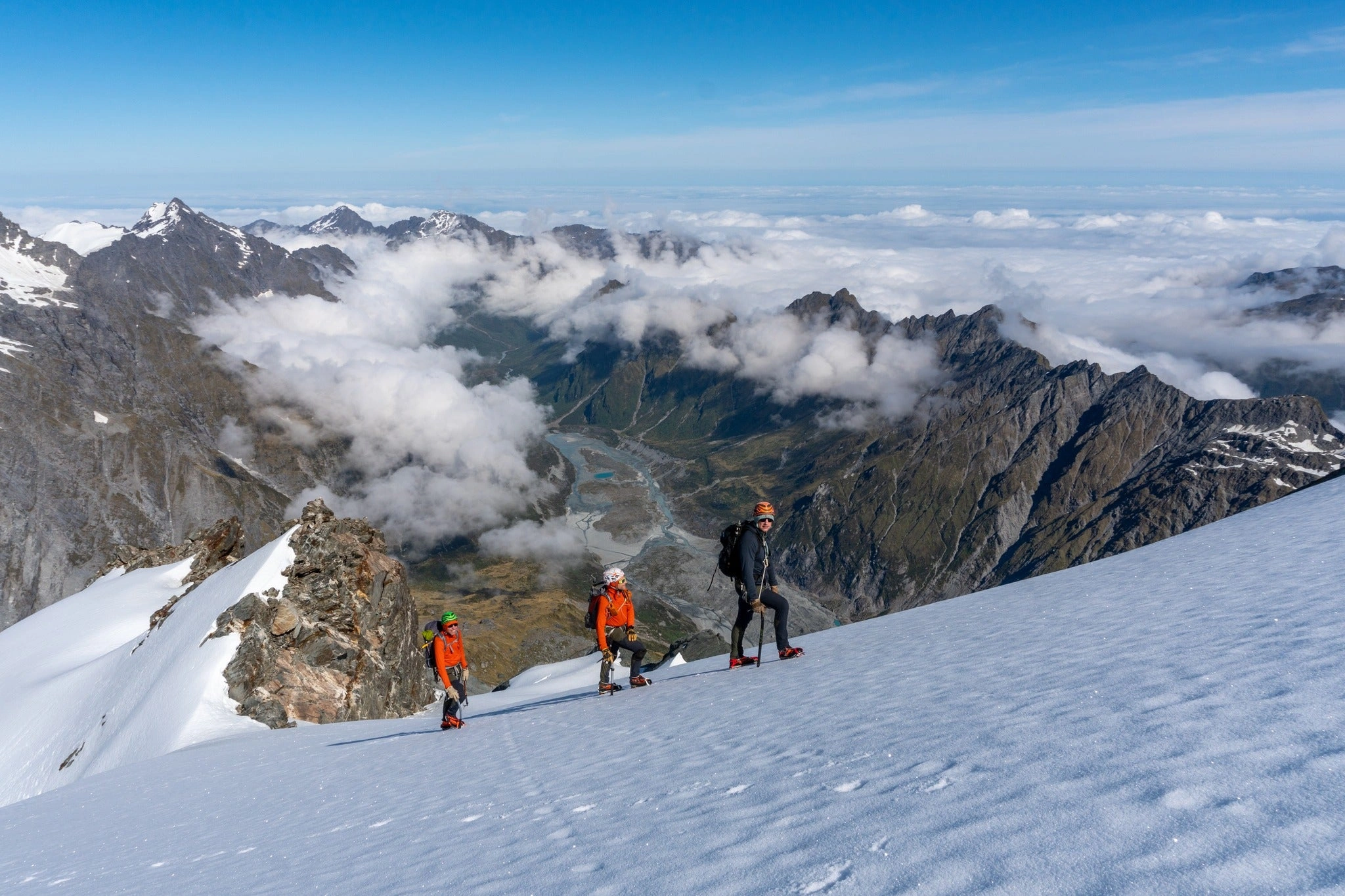 Alpine SL GTX® Sale: Dein Gipfelsturm-Schnäppchen! Nur solange der Vorrat reicht. Jetzt zugreifen und Berge erobern!